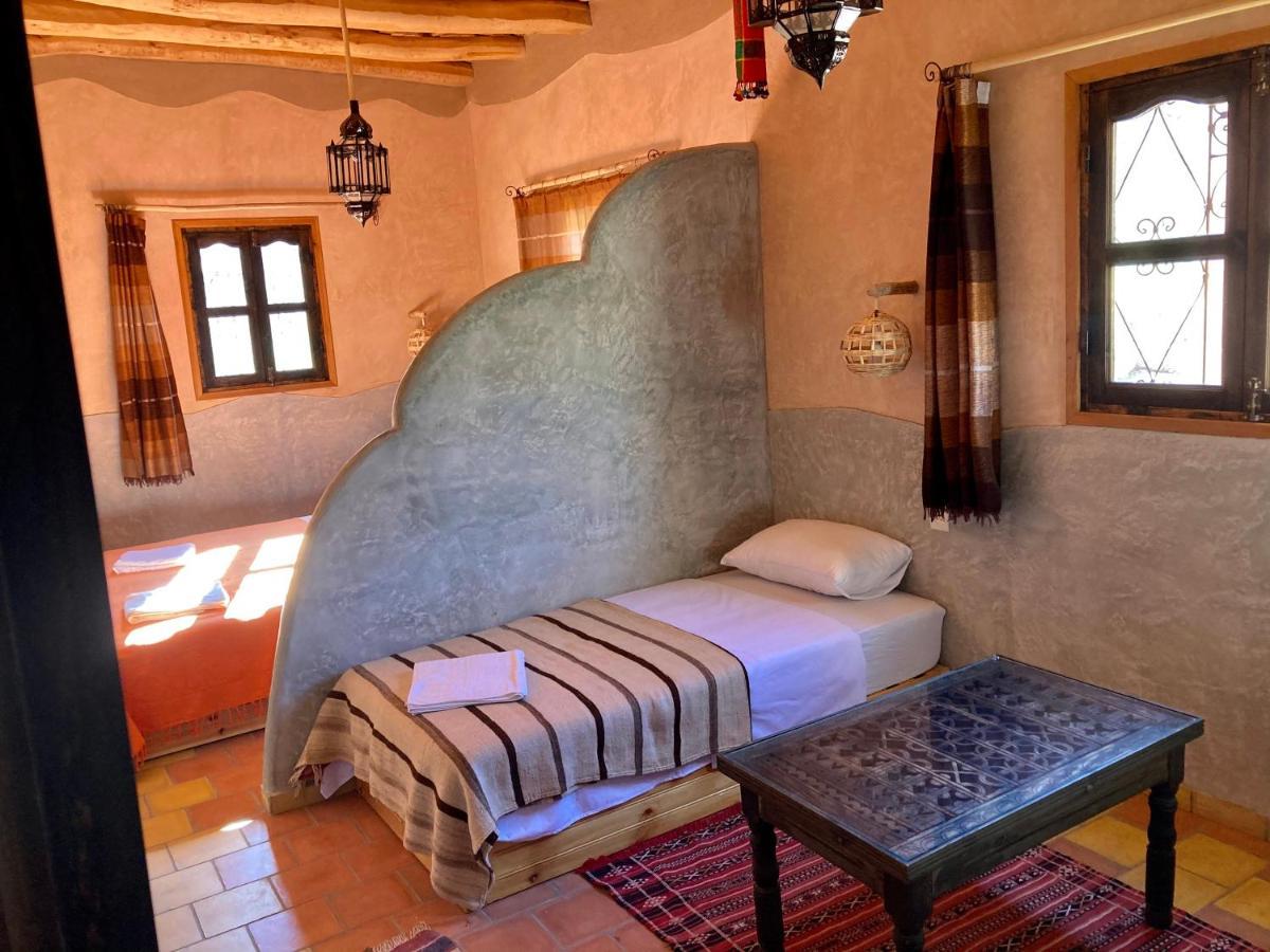 Bed and Breakfast Les 4 Saisons Du Dades Aït Idaïr Exterior foto